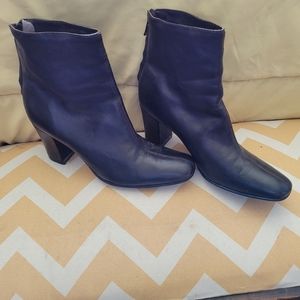 Calico brown boots
